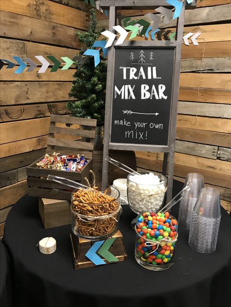 Trail Mix Bar Ideas, Trail Mix Bar, Cocktail Hour Food, Diy Bar, Party Entertainment, Trail Mix, Cocktail Hour, Baby Boy Shower, Kids Party