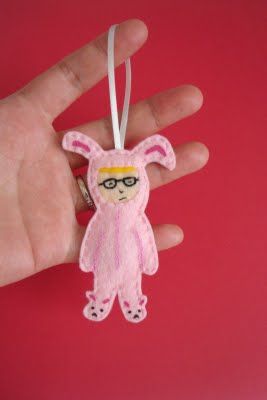 Classic Holiday Movies, Funny Christmas Ornaments, Geek Crafts, Craft Images, 12 December, Cool Mom, Christmas Story, Felt Christmas Ornaments, Felt Christmas