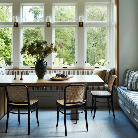 The Expert Nook Design, Cozy Brunch, Antique Wooden Chairs, Built In Banquette, Colonial Home, Green Armchair, Coastal Kitchen, Dining Nook, Design Within Reach