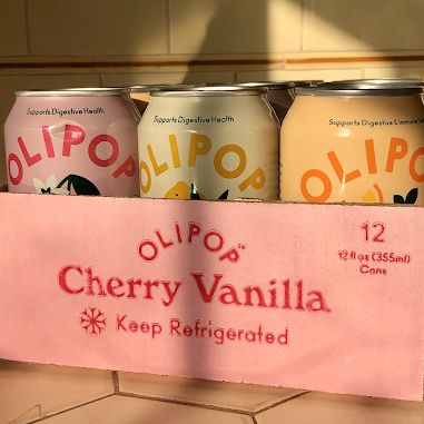 Olipop Soda Aesthetic, Ella Core, Best Energy Drink, Summer Core, Pop Drink, Cherry Drink, Drinks Packaging, Aesthetic Drinks, Healthy Candy