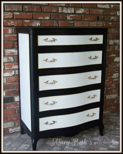 Mary Beth's Place: Black and White With a Little Bling! Black And White Dresser, Black And White Furniture, White Dresser, Black And White Decor, Refurbished Furniture, Studio Design, White Furniture, Redo Furniture, Furniture Inspiration