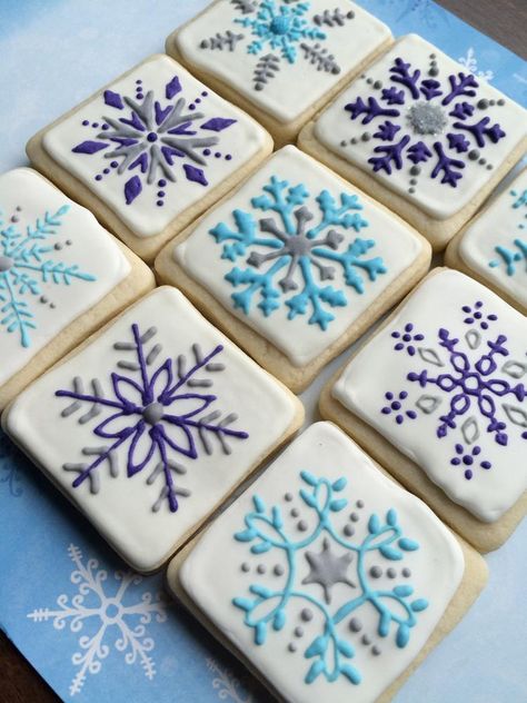 Snowflake collage | Cookie Connection Christmas Cookie Cake, Christmas Shortbread, Cookie Connection, Winter Cookie, Snowflake Cookies, Pretty Cookies, Fancy Cookies, Xmas Cookies, Cookie Frosting