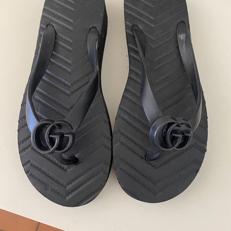 Gucci Flip Flops size 39 size like 8 - Depop Gucci Flip Flops, Flip Flops, Gucci