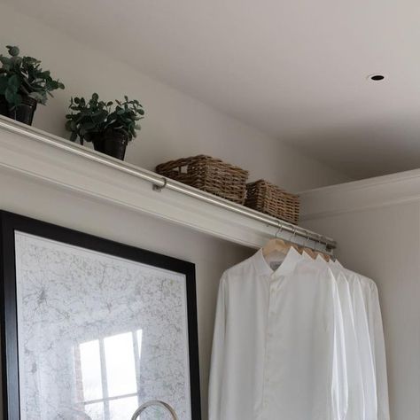 Humphrey Munson on Instagram: "Every day is laundry day in most households but when the utility room looks like this it’s no hardship. We added a hanging rail to the shelf for when you’re ironing and need to hang clothes out of the way. Can’t wait to share the rest of this room (you know you’ve hit middle age when you get excited about a utility room 😉) #hunphreymunson | 📸 @paullmcraig" Humphrey Munson, To Hang Clothes, Hang Clothes, Utility Shelves, Laundry Day, Hanging Rail, April 26, Utility Room, Middle Age