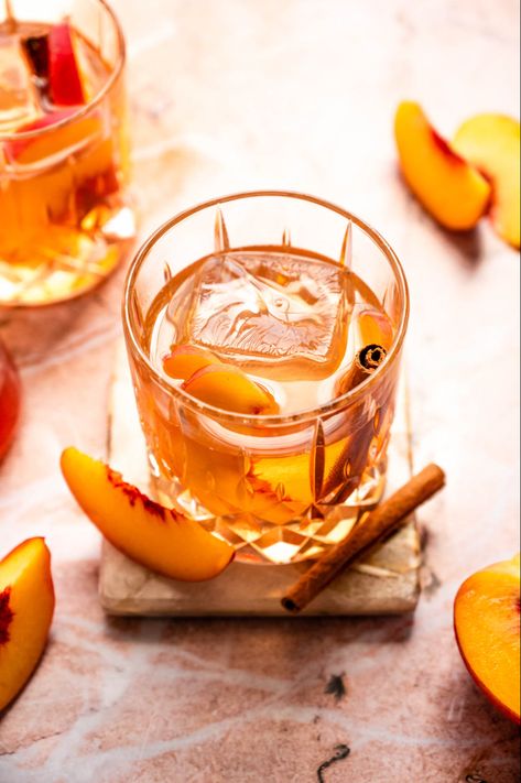 Peach Bourbon Cocktail Recipe, Peach Simple Syrup Cocktail, Peach Cobbler Old Fashioned Cocktail, Peach Simple Syrup Recipes, Peach Old Fashioned, Peach Infused Bourbon, Peach Brandy Cocktails, Peach Old Fashioned Cocktail, Peach Whiskey Cocktails