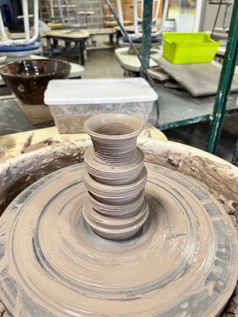 Spinning Wheel Aesthetic, Learning Ceramics, Ceramic Wheel, Color Aesthetic, Wheel Thrown Pottery, Tiny Things, Spinning Wheel, Potters Wheel, Pottery Making