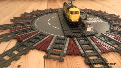 Lego Track, Lego City Train, Lego Train Tracks, Lego Train, Lego Sculptures, Lego Ship, Lego Modular, Lego Trains, Lego Pictures