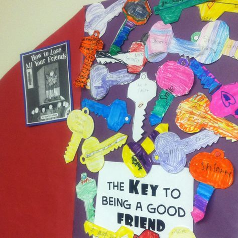 Friendship Small Group Activities Preschool, Friendship Week, School Counseling Bulletin Boards, Being A Good Friend, Friendship Crafts, Friendship Lessons, Friendship Theme, Month Ideas, Friendship Skills