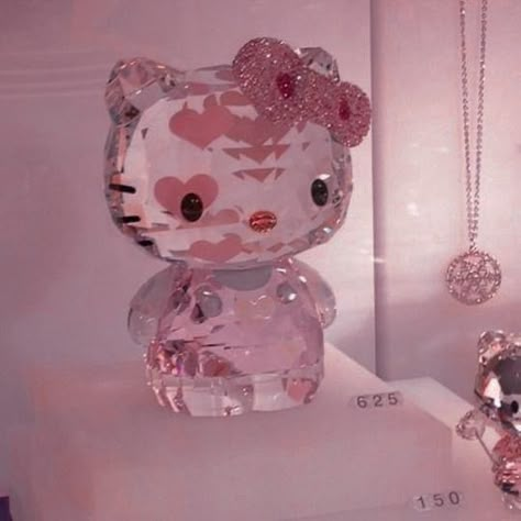 Hello Kitty Statue, Hello Kitty Room, Kitty Room, Hello Kitty Things, Kitty Aesthetic, Kitty Accessories, Hello Kitty Aesthetic, Kitty Pictures, Sanrio Stuff