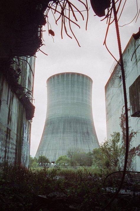 Nuclear Apocalypse, Cinestill 800t, Apocalypse Aesthetic, Nuclear Plant, Fallout New Vegas, Nuclear Power Plant, Plant Aesthetic, Post Apocalypse, Nuclear Power