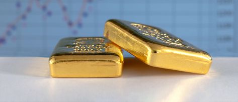 How Should Investors Value Gold? - Knowledge@Wharton Accredited Investor, Gold Certificate, Gold Investments, Investing 101, Gold Stock, Buying Gold, Types Of Gold, Investing In Stocks, Investment Portfolio