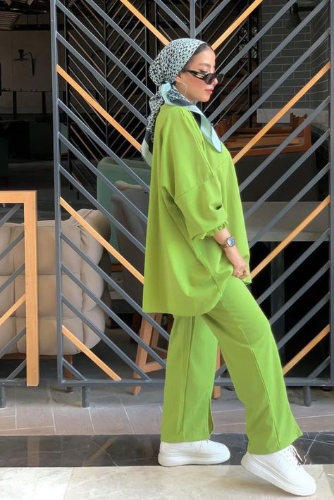 Ensemble Hijab Style Summer, Ensemble Hijab Style, Hijab Style Summer, Hijabi Fashion Summer, Hijab Outfit Summer, Modest Girly Outfits, Hijab Summer, Hijab Fashion Summer, African Print Maxi Skirt