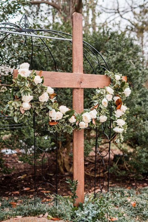 Roses & magnolia leaves make a romantic pair, don't you think? Floral Wedding Ceremony, Garden Wedding Ideas, Cross Wedding, Wedding Ceremony Decor, Wedding Cross, Ceremony Design, Rose Garland, Magnolia Leaves, Ceremony Decor