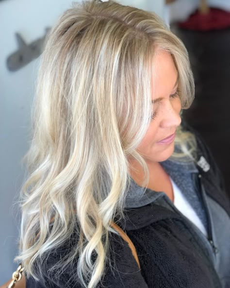 Double Blonde Highlights, Natural Blonde Foils, Platinum Blonde Full Head Highlights, Full Head Of Blonde Foils, Full Head Of Foils Blonde, Blonde Highlights Full Head, Half Head Blonde Highlights, Blonde Full Head Highlights, Full Head Blonde Foils