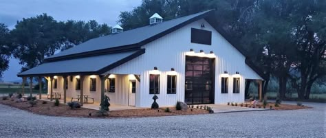 Barn Pool House, Pole Building Garage, Barn Pool, Barn Remodel, Garage Plans With Loft, Metal Shop Building, Pole Barn Garage, Morton Building, Garage Guest House