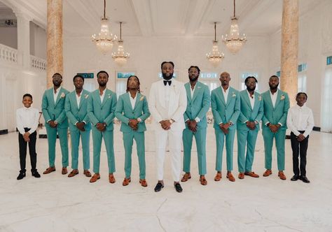 Turquoise Groomsmen Attire, Teal Groomsmen Attire, Turquoise Groomsmen, Teal Groomsmen, Teal Wedding Ideas, Aladdin Wedding Theme, Aladdin Wedding, Outfit Boda, Turquoise Suit