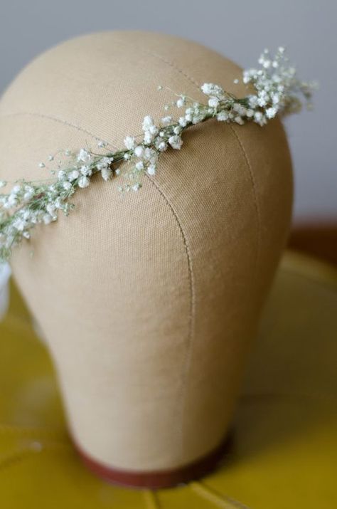 Baby Breath Flower Crown, Crown Halo, Pearl Hair Vine, Hair Wreaths, Hair Wreath, Halo Hair, Flower Crown Wedding, Wedding Hair Flowers, Trendy Flowers