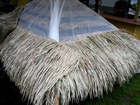 How to Build a Tiki Bar With a Thatched Roof | Outdoor Spaces - Patio Ideas, Decks & Gardens | HGTV Outdoor Patio Roof, Tikki Bar, Tiki Ideas, Outdoor Tiki Bar, Tiki Bar Ideas, Outdoor Bars, Relaxing Backyard, Outside Bars, Tiki Bar Decor