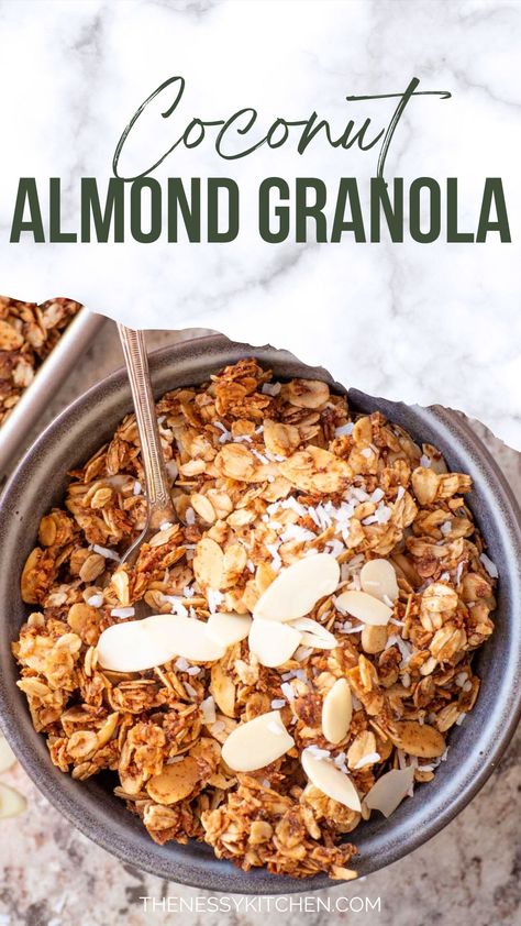 This homemade granola recipe is extra chunky, delicious and full of almond coconut flavor. Enjoy it for breakfast or a snack! Granola Flavor Ideas, Mediterranean Granola, Coconut Almond Granola, Almond Granola Recipe, Coconut Granola Recipe, Diy Granola, Soft Granola, Healthy Homemade Granola Recipe, Homemade Granola Recipe