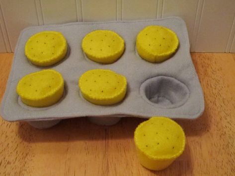 Kid Muffins, The Muffin Man, Poppyseed Muffins, Do You Know The Muffin Man, Poppy Seed Muffins, Lemon Poppyseed Muffins, Felt Play Food, Muffin Man, Toy Food