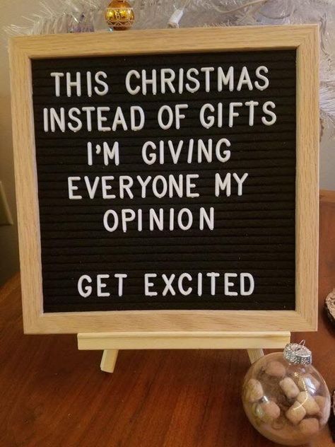 Christmas Letter Board, Letterboard Signs, Letter Board Quotes, Message Board Quotes, Quotes Christmas, Felt Letter Board, Word Board, Funny Letters, Christmas Letter