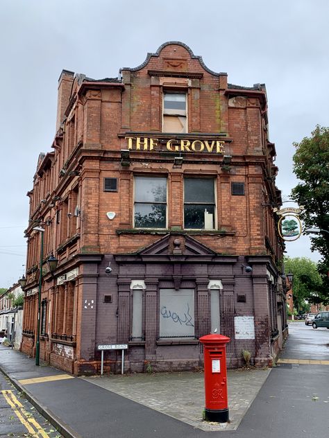 The Grove - Lenton, Nottingham #pubs #architecture #Nottingham #street Nottingham Pubs, Rapper Pics, Nottingham City Centre, Nottingham City, Bar Beer, Old Pub, Good Old Times, Student Accommodation, Brick Architecture