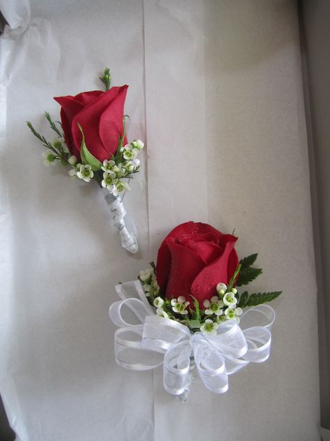 Single Rose Corsage, Rose Corsage And Boutonniere, Prom Corsages, Bouquets Ideas, Rose Corsage, Corsage And Boutonniere, Corsage Prom, Bouquet Gift, Flowers Bouquet Gift