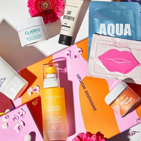 The 21 Best Beauty Subscription Boxes for Trying New Skincare and Makeup Beauty Subscription Boxes, Makeup Subscription Boxes, Best Subscription Boxes, Travel Size Beauty Products, Skincare And Makeup, Beauty Box Subscriptions, Bumble And Bumble, Beauty Advice, Beauty Services