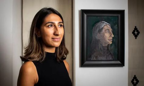 I thought I could never love my large nose – but then I had my portrait painted | Life and style | The Guardian Large Nose Women, Large Nose Beauty, Nose Types, Big Nose Beauty, Health Podcast, Nose Shapes, Women Health Care, Big Noses, Oil Portrait