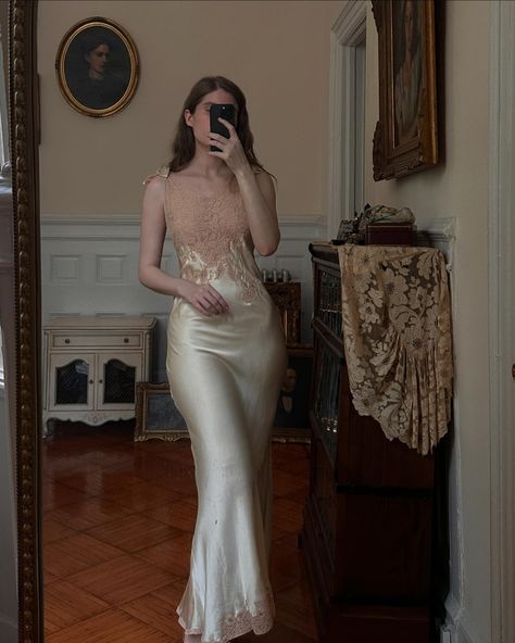 Erin Tinsley (@erinbtinsley) • Instagram photos and videos Erin Tinsley, Ethereal Clothes, Ethereal Clothing, Skin Tone Dress, Ethereal Dress, Prom Dress Evening, Vintage Clothing Stores, Nude Dress, Lace Silk