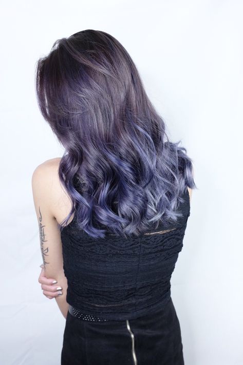 Purplish blue hair. Eyes Model, Love Style, Summer Hair, Makeup Skincare, Hair Colour, Beautiful Makeup, Hair Colors, Blue Hair, Summer Hairstyles