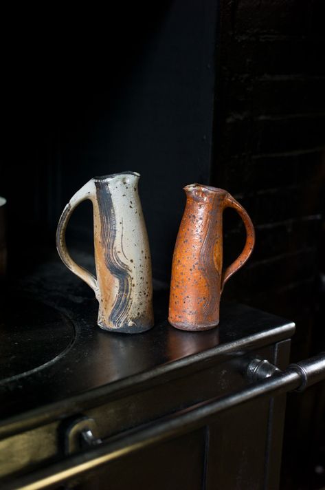 Lisa Hammond, Wine Pitcher, Fire Works, Ceramic Pitcher, Japanese Pottery, Pottery Studio, Ceramic Artists, Pottery Ideas, Ceramic Pottery