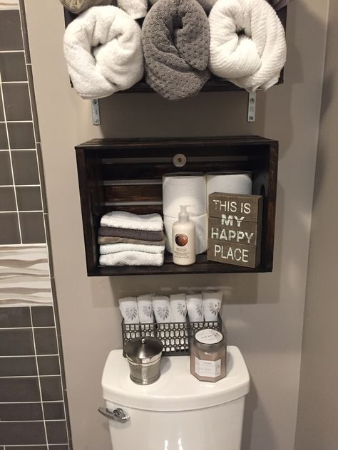 Wood Crate Shelves On Wall Bathroom, Crates In Bathroom, Crate Shelf Ideas, Crates On Wall, Wood Crate Shelves, Crate Shelf, Farmhouse Guest Bedroom, Crate Decor, Apple Crates