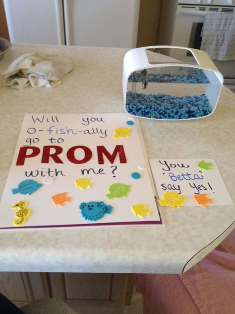 You bet you’re bass I will Fish Promposal, Dance Poster Ideas, Hoco Asks, Dance Asks, Dance Proposals, Prom Pictures Group, School Dance Ideas, Promposal Ideas, Prom Posters