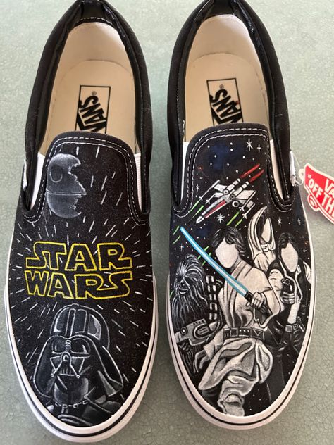 Star Wars Shoes Diy, Painted Shoes Harry Potter, Star Wars Shoes Painted, Disney Vans Painted, Hand Painted Vans, Painted Vans, Hand Painted Shoes, Painted Shoes, Stars