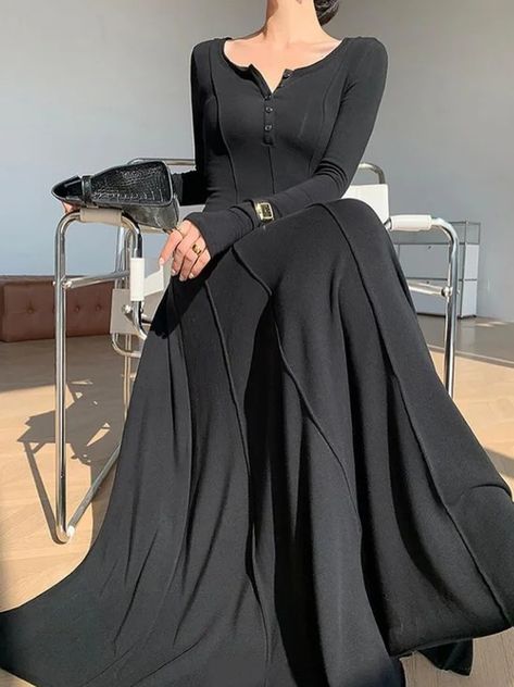 Fashion Elegant Style SS collection Online Shopping Page 2 | stylewe Cute Modest Outfits Casual, Hijabi Inspiration, Modest Long Dresses, Hijabi Dresses, Casual Knit Dress, A Line Maxi Dress, Elegant Maxi Dress, Fashion Elegant, Modest Fashion Outfits