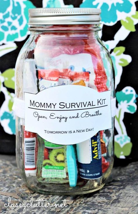 Mommy Survival Kit {Baby Shower Gift For Mom} Wrap Baby Shower Gifts, Mom To Be Survival Kit, Diy Gifts For Mom To Be, New Mom Survival Kit Diy, Newborn Survival Kit, New Mum Survival Kit, Baby Shower Gift Basket For Mom Mommy Survival Kits, Mommy Survival Kit Diy New Moms, Baby Shower Ideas For Girls Gifts