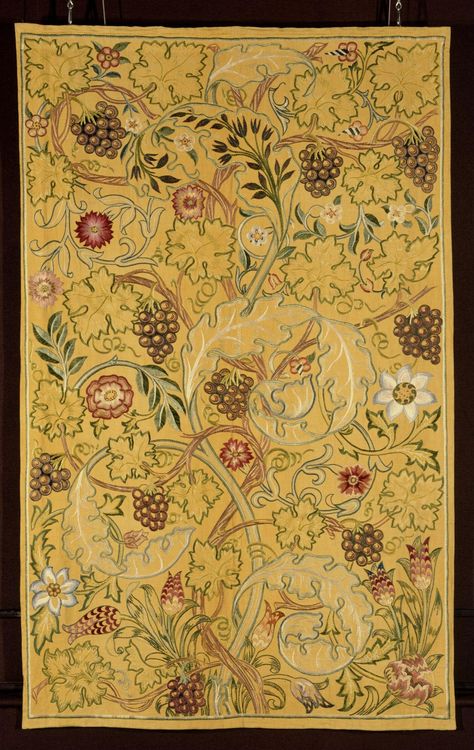 Hanging | May Morris | William Morris | V&A Explore The Collections May Morris, National Art, Embroidered Linen, Victoria And Albert, Victoria And Albert Museum, William Morris, Bed Covers, Art Nouveau, Vines