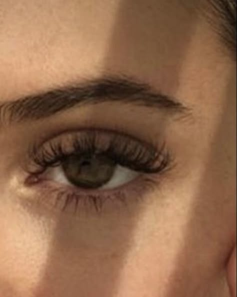 Eyelash Extensions Classic, Lash Extentions, Lash Extensions Styles, Eyelash Extensions Styles, Eyelash Extentions, Makeup Board, King Kylie, Beauty Goals, Longer Eyelashes