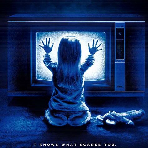 vfx@denisspycher – Poltergeist – 1982/2013 Poltergeist 1982, Heather O'rourke, Metro Goldwyn Mayer, Dark Shadows, Making A Movie, Pink Men, Child Actors, Neon Lights, Peaky Blinders