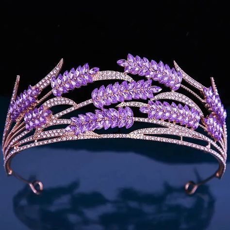 Elevate your look with our Classic Crystal Leaf Tiara Crown. Made for the modern princess, this vibrant crystal tiara is the perfect party accessory. Its exquisite wheat leaf crystal pattern exudes boldness and elegance, adding a chic touch to any outfit. With two loops to attach a veil, this hair accessory is a must-have for your next special occasion. material: metal, crystal color: as shown style: classic, formal type: tiara crown veil loop ends Crown Veil, Rhinestone Veil, Leaf Tiara, Bridal Hair Bands, Crystal Crown Tiaras, Bridal Crown Tiara, Floral Hair Pins, Mini Wedding Dresses, Wedding Headdress