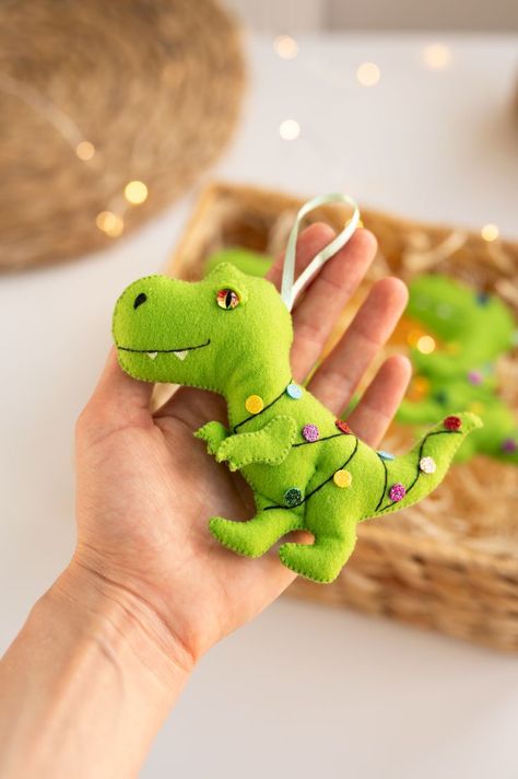 Dinosaur Christmas Ornament, Dinosaur Christmas Tree, Dinosaur Ornament, Christmas Dinosaur, Felt Ornaments Patterns, Christmas Clearance, Felt Pattern, Felt Patterns, Handmade Christmas Decorations