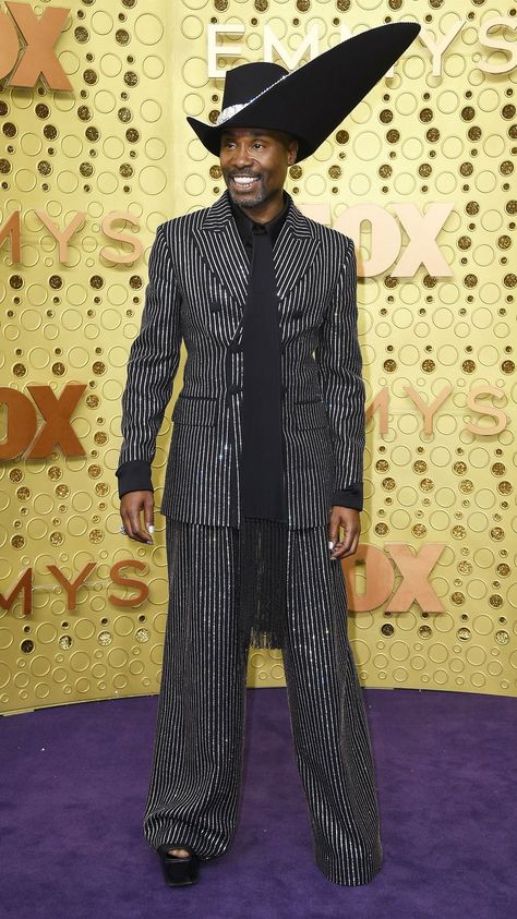 image Billy Porter, Suits Tv, Emmys Red Carpet, Purple Carpet, The Emmys, Black Carpet, Pinstripe Suit, Emmy Awards, Red Carpet Looks