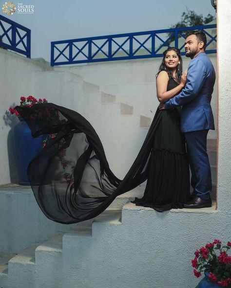 Black Gown Photoshoot, Wedding Tail, Funny Wedding Poses, Polo Forest, Gown Photoshoot, Indoor Shoot, Pre Shoot, Pre Wedding Photoshoot Props, Prewedding Shoot