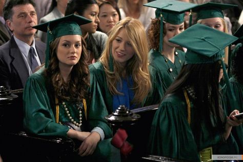 Gossip Girl Party, Estilo Blair Waldorf, Cory And Topanga, Serena Van, Leighton Meester, Graduation Ceremony, The Breakfast Club, Gifts For Your Mom, Girl Party