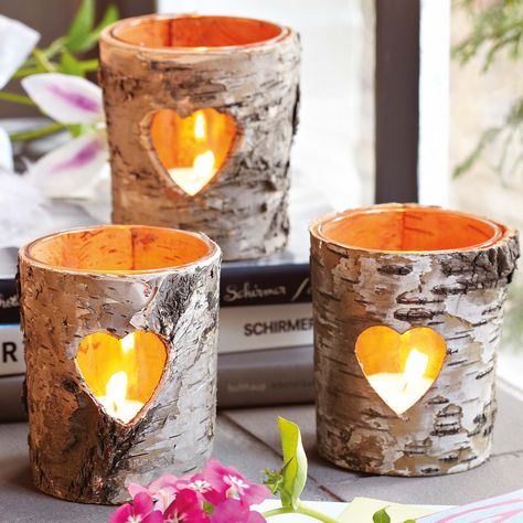 Follow the diy candle holder projects below and find the time to make some candle holders for the loved ones that actually love to stay put in their free time. Birch Bark Crafts, Fall Candle Decor, Creative Christmas Crafts, Birch Candles, Log Candles, Candle Decoration, Birch Logs, Candle Canvas, Warm Decor