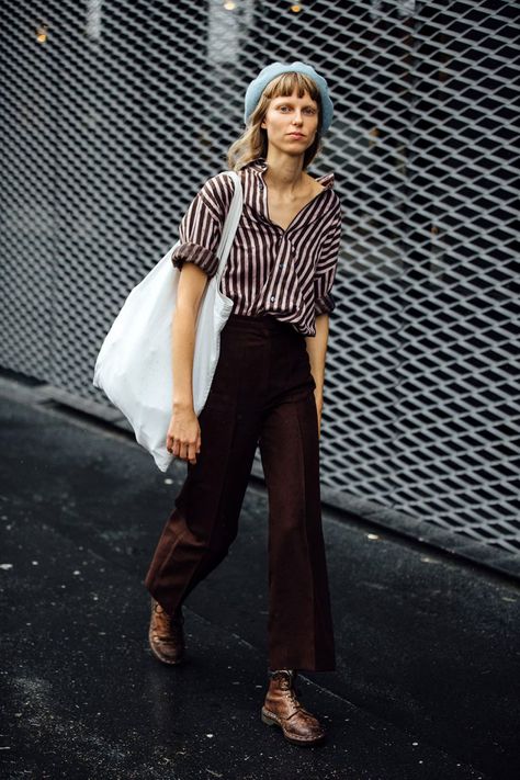 Rok Midi, Sandal Tali, Dark Academia Fashion, Academia Fashion, Looks Street Style, Fashion Pieces, Moda Vintage, Mode Inspo, 가을 패션