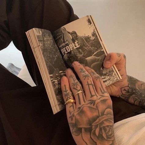 Tattoed Boyfriend Aesthetic, Boyfriend Aesthetic, Hand Tattoos For Guys, Male Hands, Book Series, Hand Tattoos, I Love Him, Love Him, Tattoos