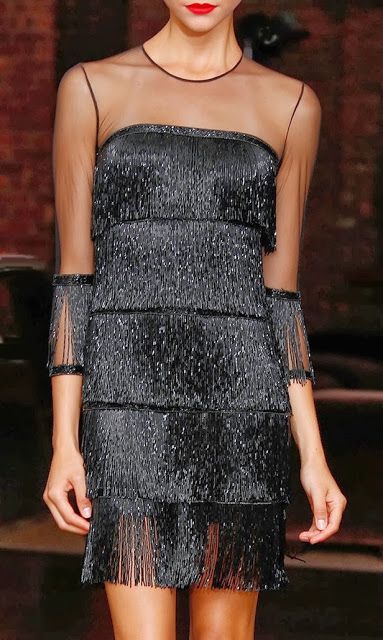 Splendid Sass: LITTLE BLACK DRESS FAVORITES Naeem Khan, Black Party Dresses, Black Women Fashion, Beauty And Fashion, Hem Dress, Beautiful Gowns, Couture Fashion, Pretty Dresses, Beautiful Outfits