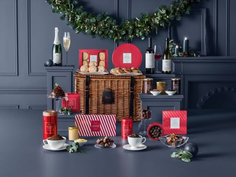 Xmas Hampers, Harrods Christmas, Christmas Hampers, Fortnum Mason, Chocolate Hampers, Christmas Shoot, Christmas Hamper, Instagram Inspiration Posts, Luxury Christmas